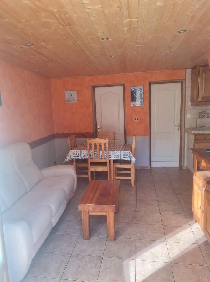 Maison Mitoyenne Avec Terrasse Villar-Saint-Pancrace Zewnętrze zdjęcie